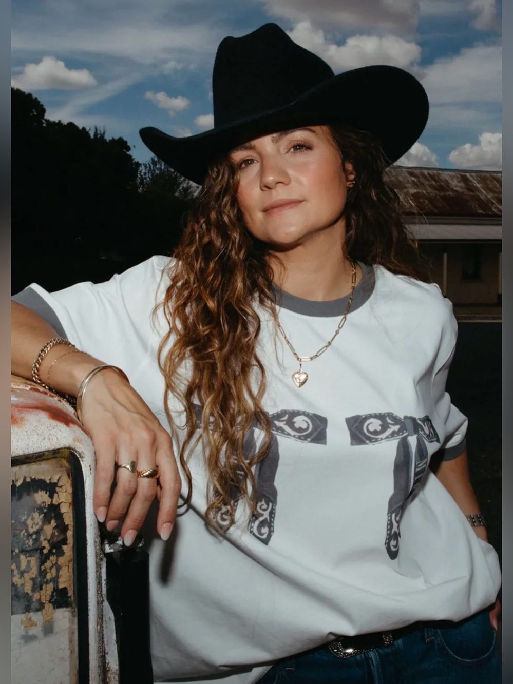 Far Mer by Whitney Western Bow Tee